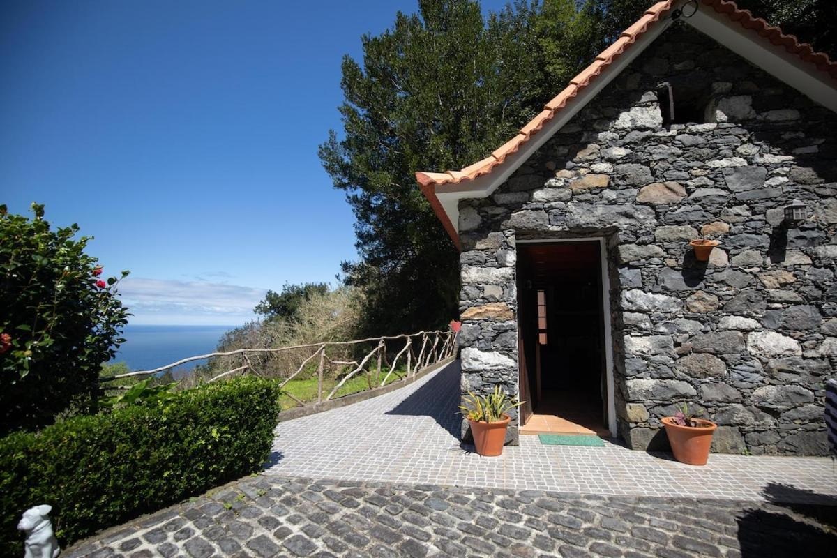 Casa De Pedra Na Natureza - Portas Da Levada B Sao Vicente (Madeira)